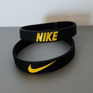 NIKE SWOOSH Logo Black Bracelet Set Yellow Wristband New!